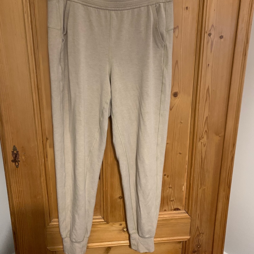 Lululemon joggers
